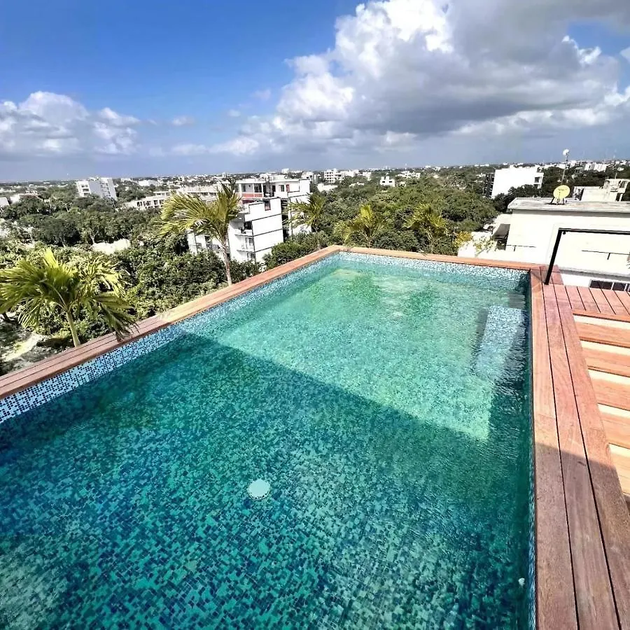 Mya Black Diamond 202 Playa del Carmen